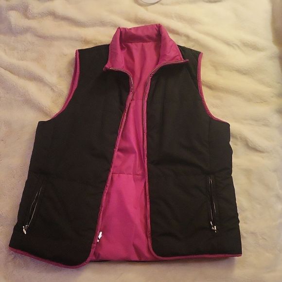 Reversible vest - Picture 3 of 4